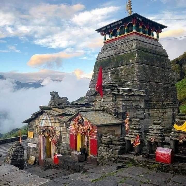 Chopta Tungnath Chandrashila Trek with Deoria Tal (3n/2d)