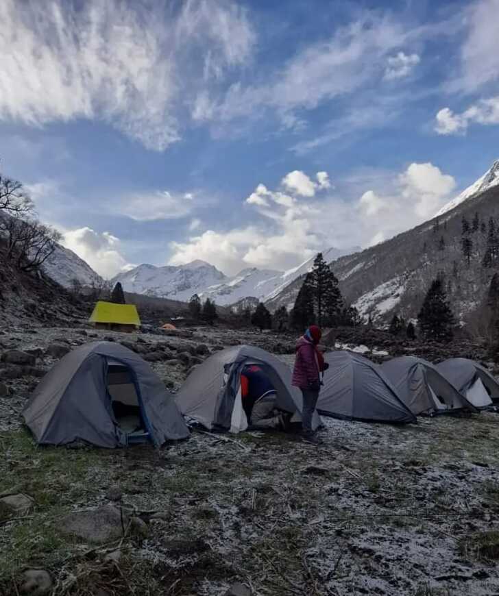 Kedarkantha Trek Package – 7 Days Snow Trek Adventure